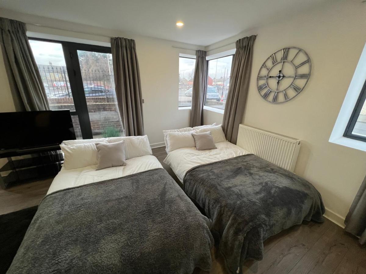 Villa 3Bed Flat 3Wc And Great Location Near Excel City Airport O2 And Canning Town Station London Exterior foto